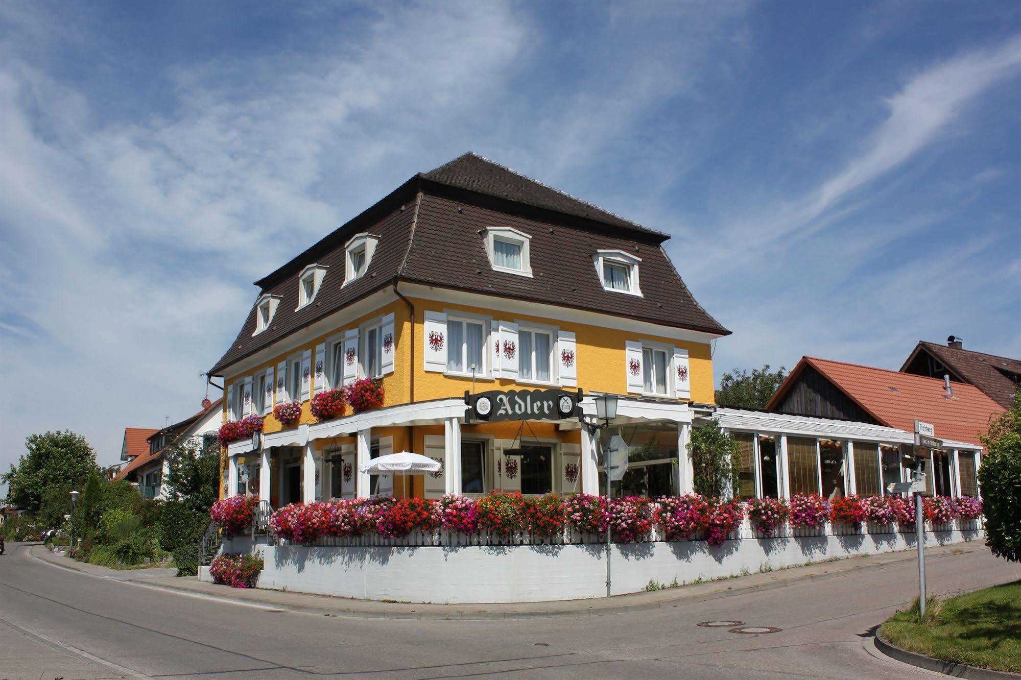 נוננהורן Adler Hotel & Gasthaus מראה חיצוני תמונה